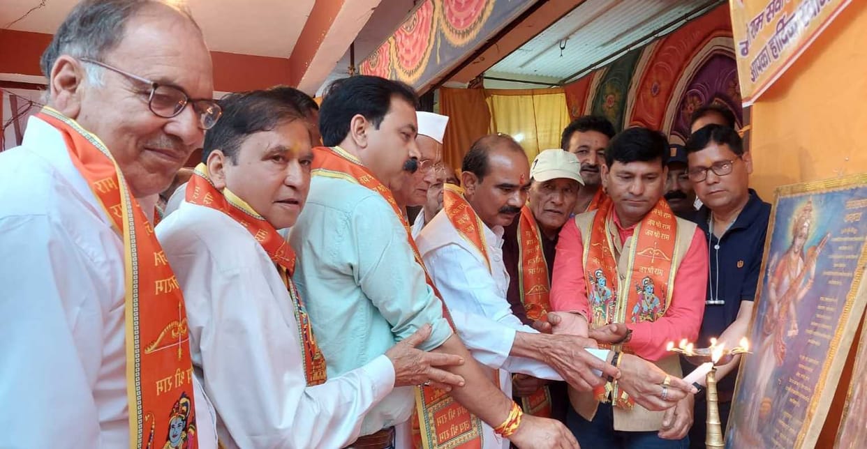 Bal Ramlila started in Lohaghat, MP inaugurated