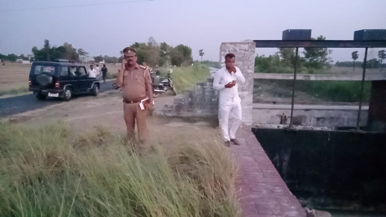 Rotten dead body found in the canal of Chapiyamafi village