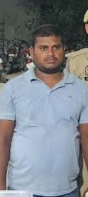 Bihar smuggler arrested with opium