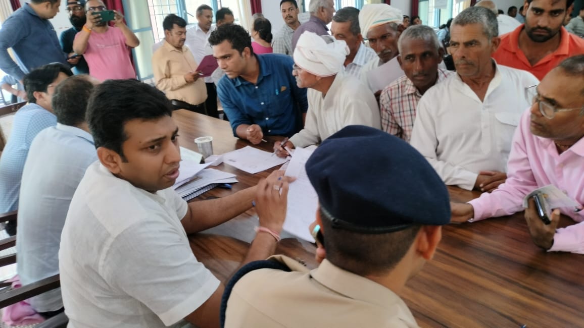 Action will be taken against the officers who dispose of the false: DM