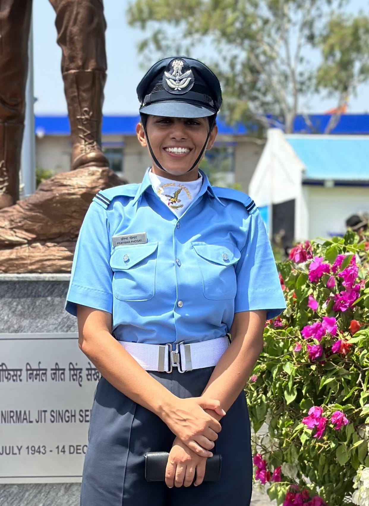 Village Biran's daughter Pratibha became a flying officer in the Indian Air Force