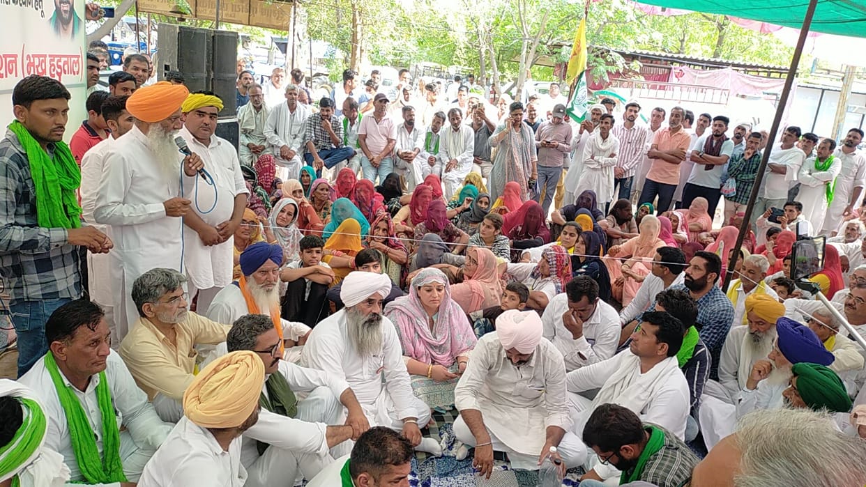 Farmers broke the fast unto death, Chadhuni said - there is no need to starve, but to fight strongly to get their demands met