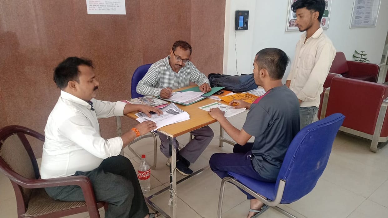 5030 applications in state model ITI and 300 in women's ITI