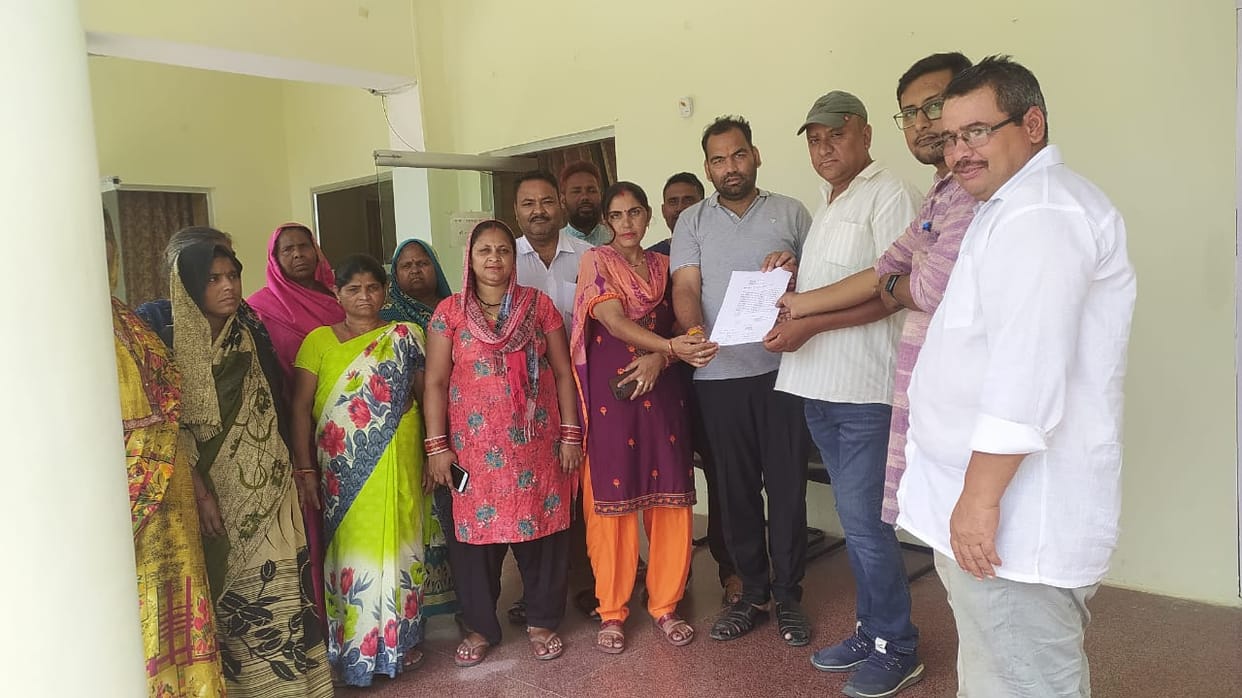 A wall should be built for protection from the flood of Ghasiyara Mandi drain