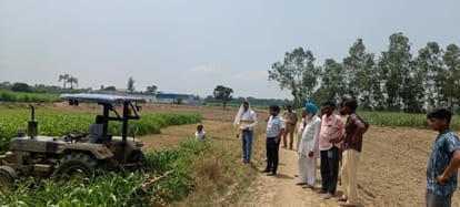 The crop was sown by occupying the land on the way, the administration plowed