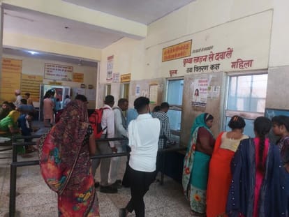 Due to lack of diarrhea ward, patients are being admitted to emergency