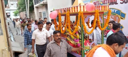 The procession of Lord Jagannath came out with pomp