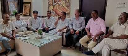 Shahjahanpur News: सभी इच्छुक शिक्षकों का किया जाए अंतरजनपदीय स्थानांतरण All interested teachers should be transferred inter-district