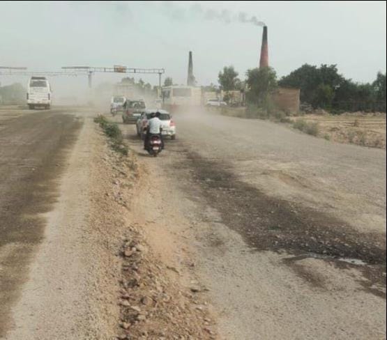 Shiv devotees will be in trouble due to incomplete construction of phone lane