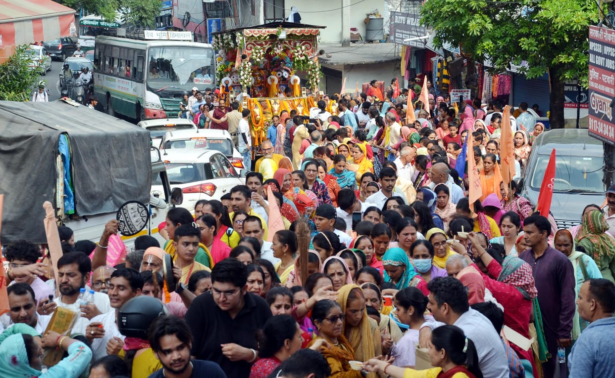 Hamirpur echoed with the praises of Lord Jagannath