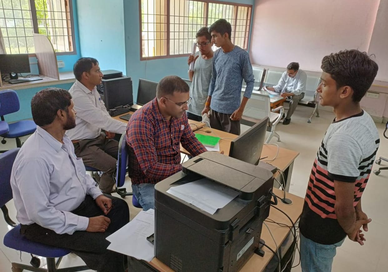 Today is the last day for online application for admission in ITI, Electrician trade first choice