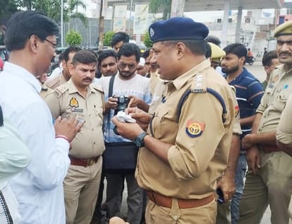 Kshatriya-Maurya Samaj face to face regarding installation of statue on the Chowk