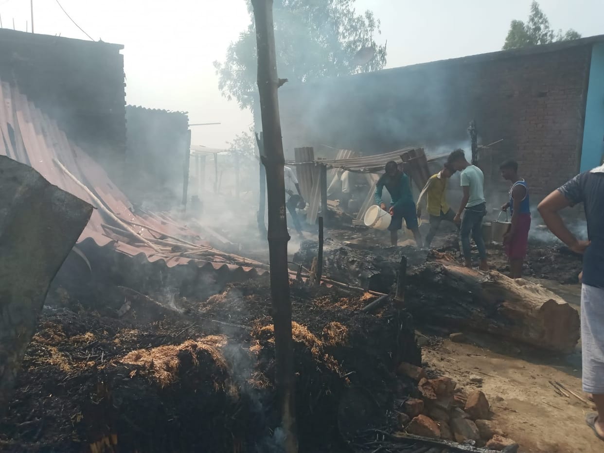 fire in jhuggi jhopdi