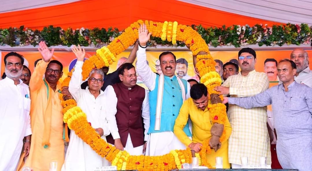 Vote for SP-BSP and Congress