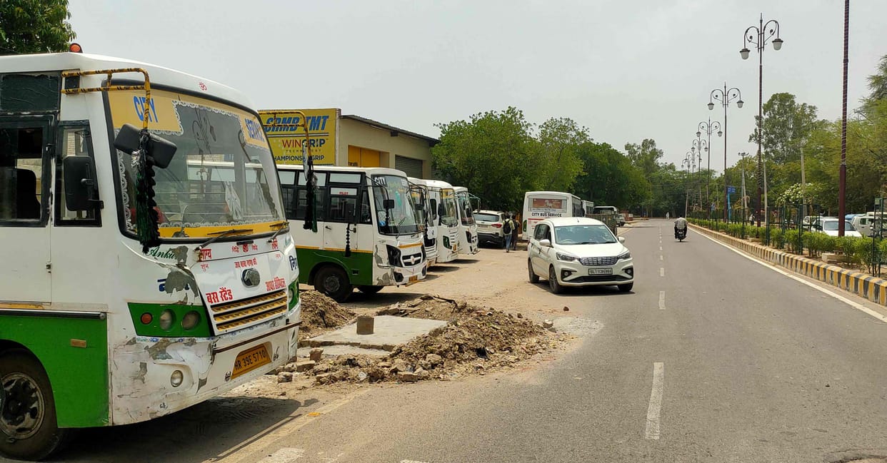City bus service closed in Hisar, RTA said permit is illegal