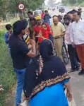 बागपत कलक्ट्रेट स्थित सभागर में आयोजित बैठक में भाग लेते उद्यमी