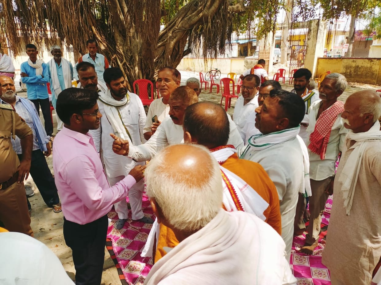 After the assurance of the SDM, the sit-in of the princes ended