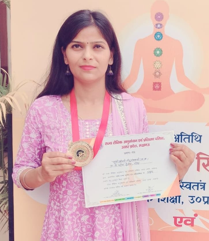 Gonda's Neetu tops in women's yoga competition