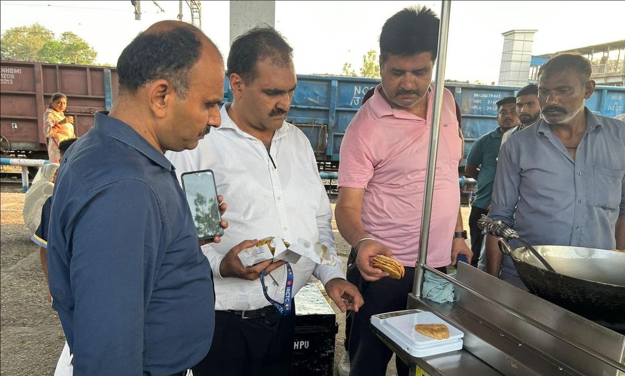 DRM examined the arrangements before the Railway Minister