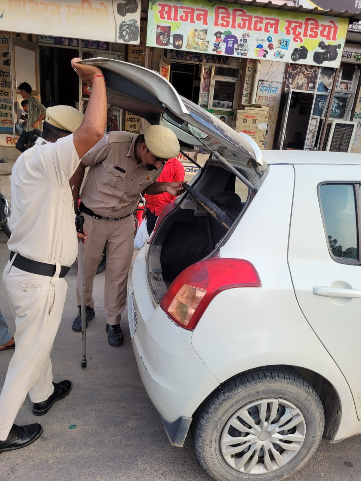 After checking 685 vehicles, 122 vehicles were challaned