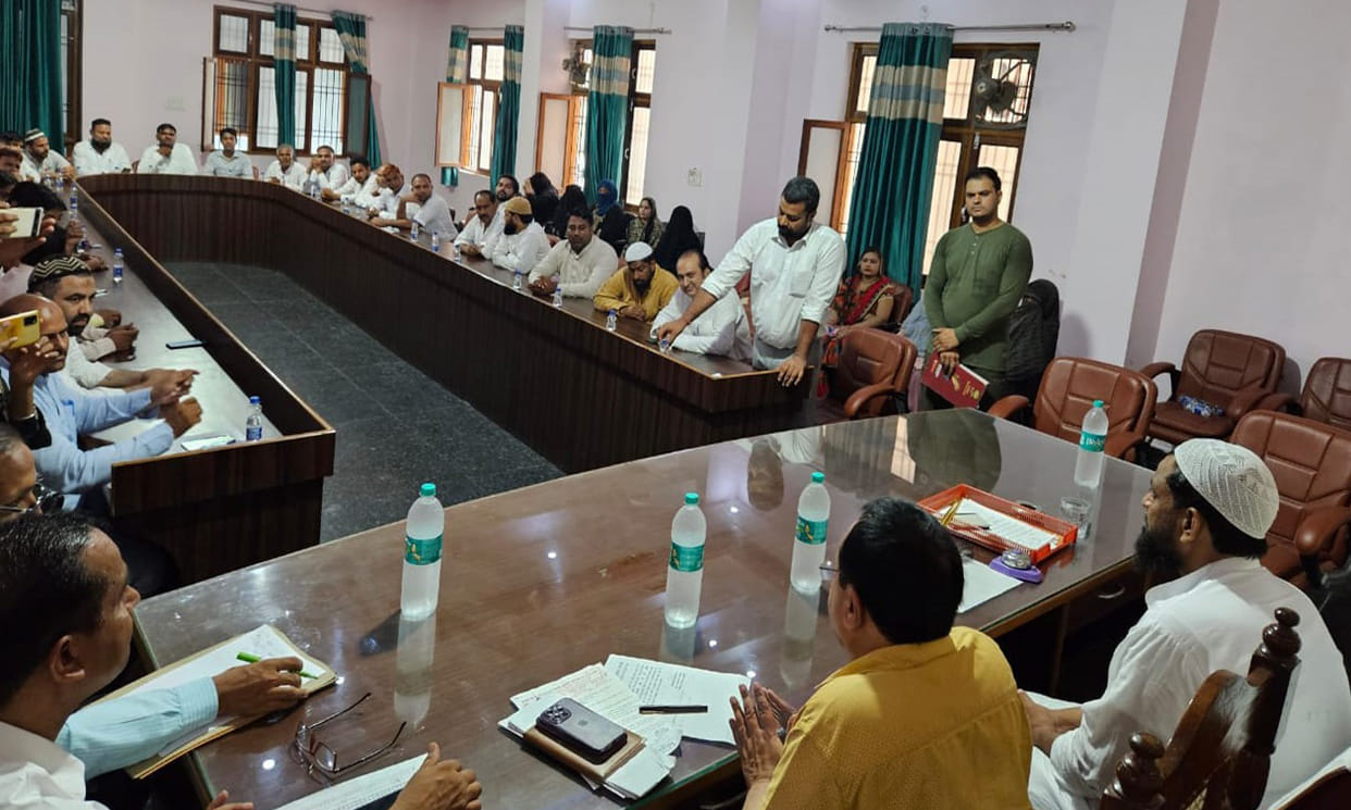 Discussion on development works in the general meeting of the municipality