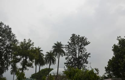 Cloudy, light drizzle... but the humidity remains