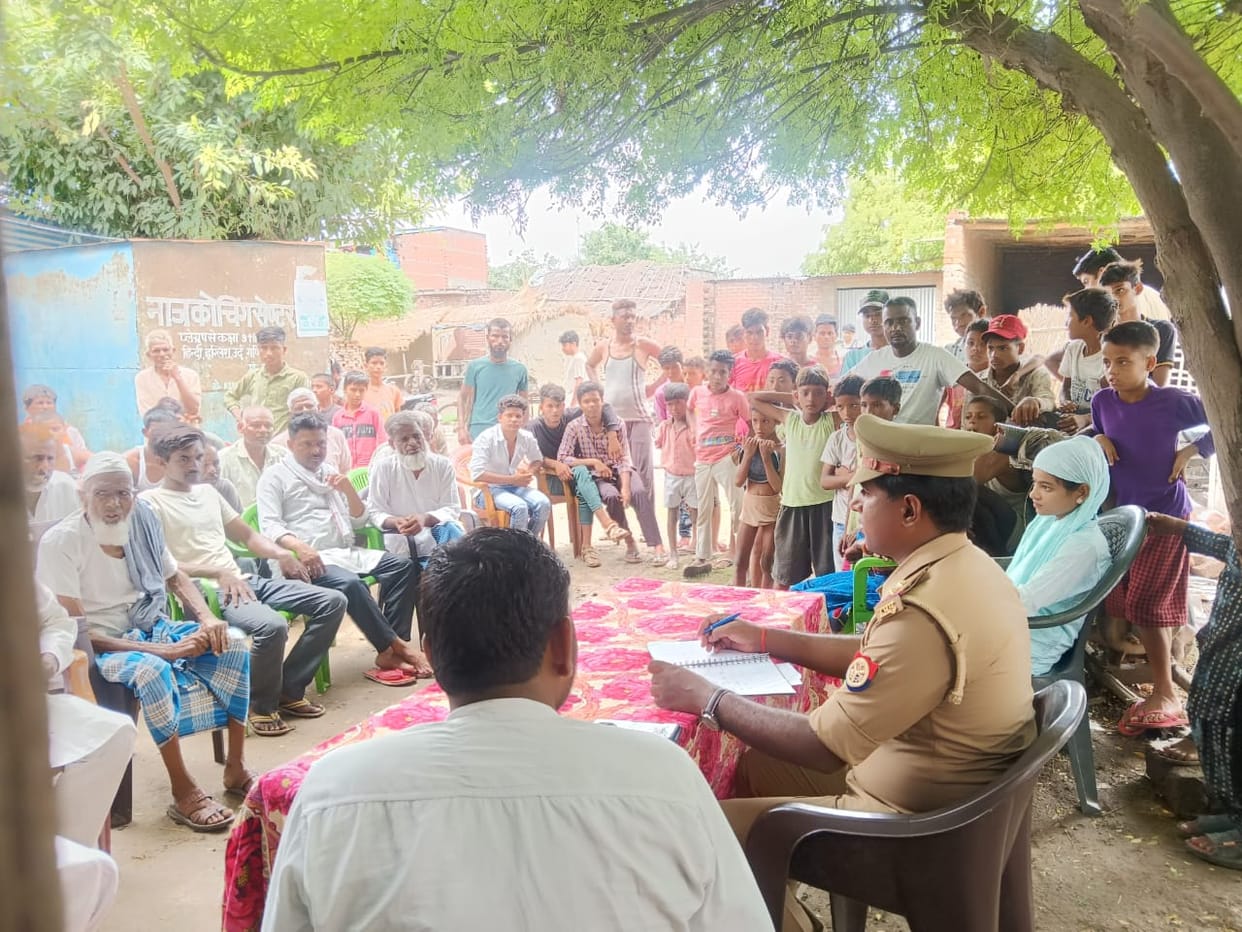 The issue of stray animals raised in the police Janchoupal