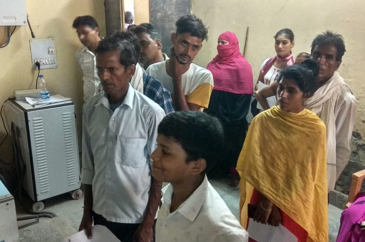 Digital X-ray machine is bad in medical college for ten days