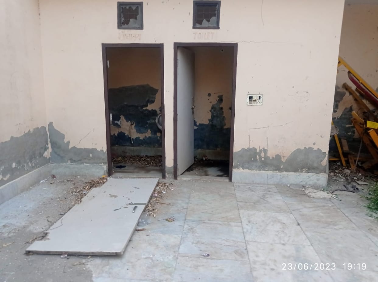 Municipality's community center building turned into ruins, windows and doors broken