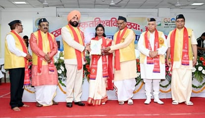 Doctorate degree to Shraddha and Shrestha