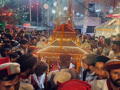 Solan News: मां शूलिनी ने कबूला राज्यस्तरीय मेला Mother Shoolini accepted the state level fair