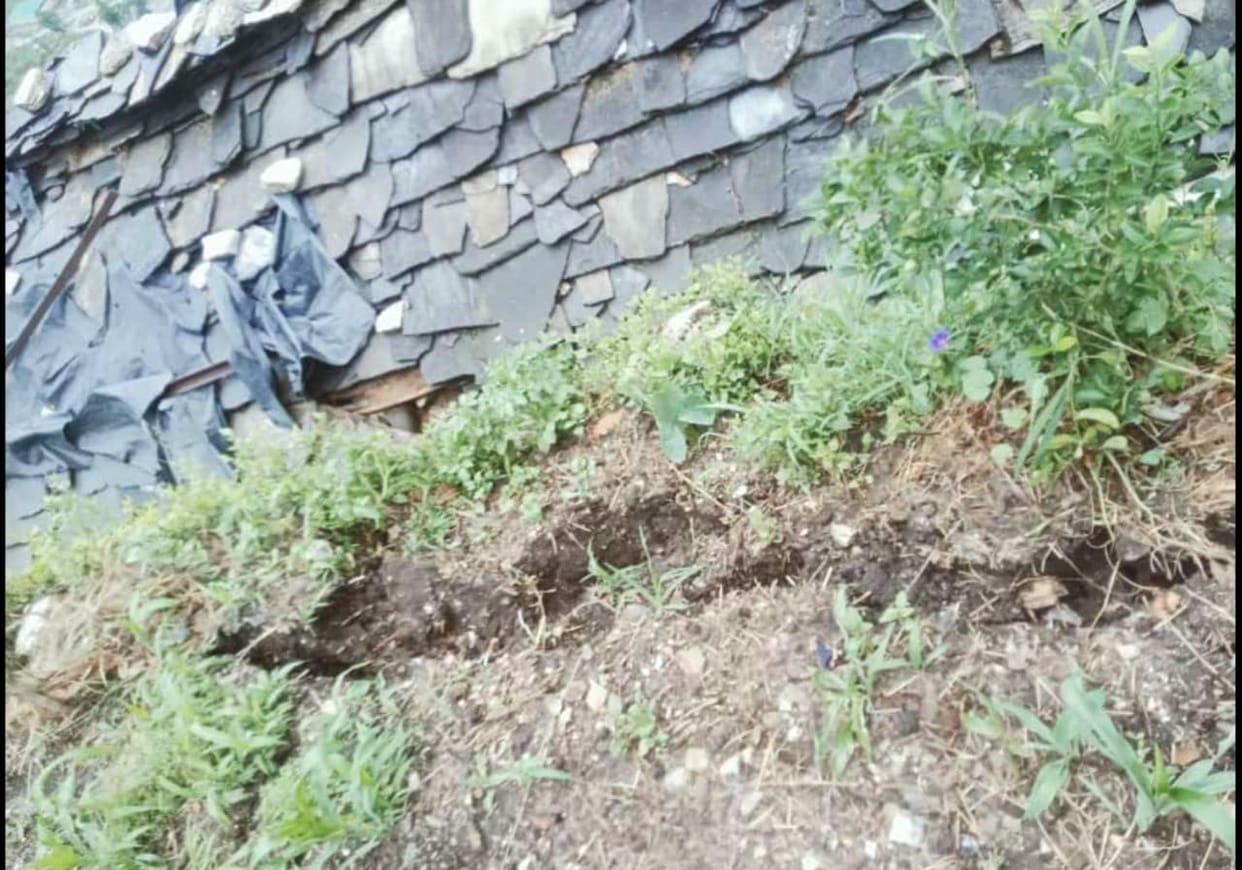 Six roads of Pithoragarh closed due to torrential rains
