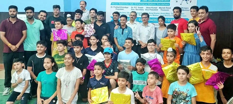 sparsh wins in badminton competition