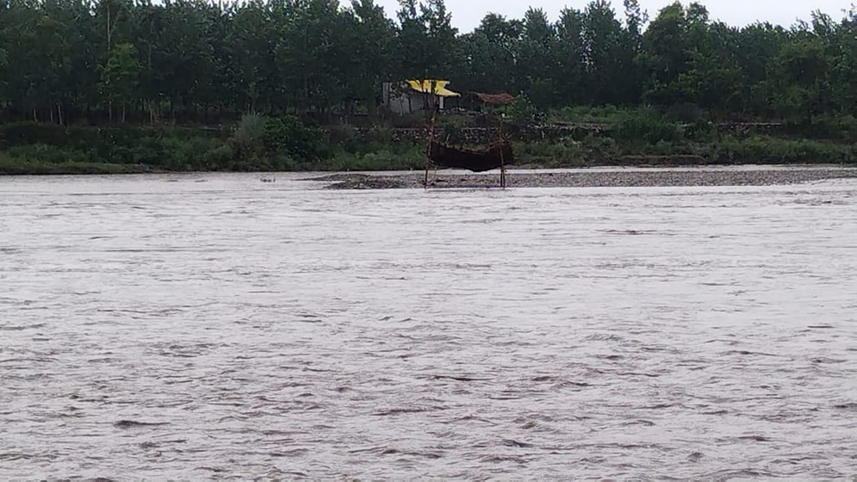 Contact of Yamuna, Sondhebans and Gajdinpur cut off