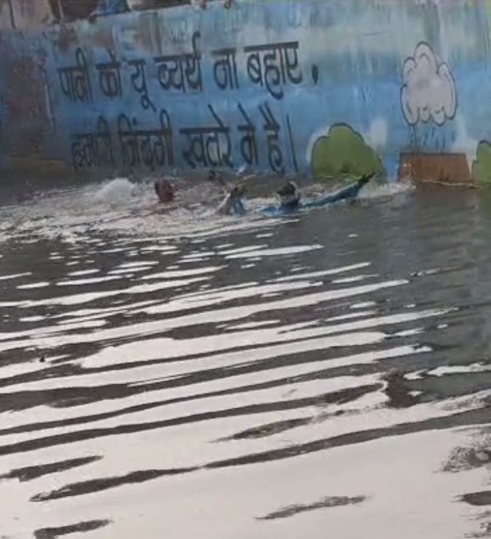 Underpass remained closed due to water filling, city divided into two parts