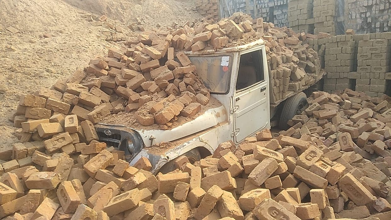 The wall fell on the kiln, the working laborer died due to being buried