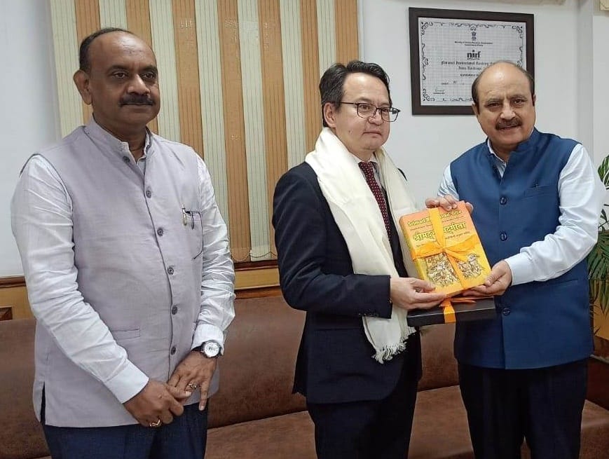 Mongolia's educational institutions and KU will jointly promote research