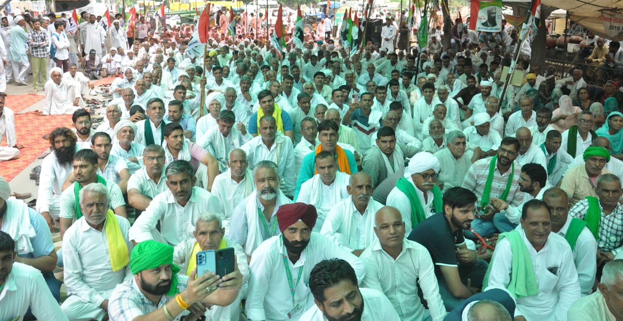 Announcement of farmers in Mahapanchayat: BJP-JJP leaders will protest in villages, will not buy products and petrol of Reliance Company