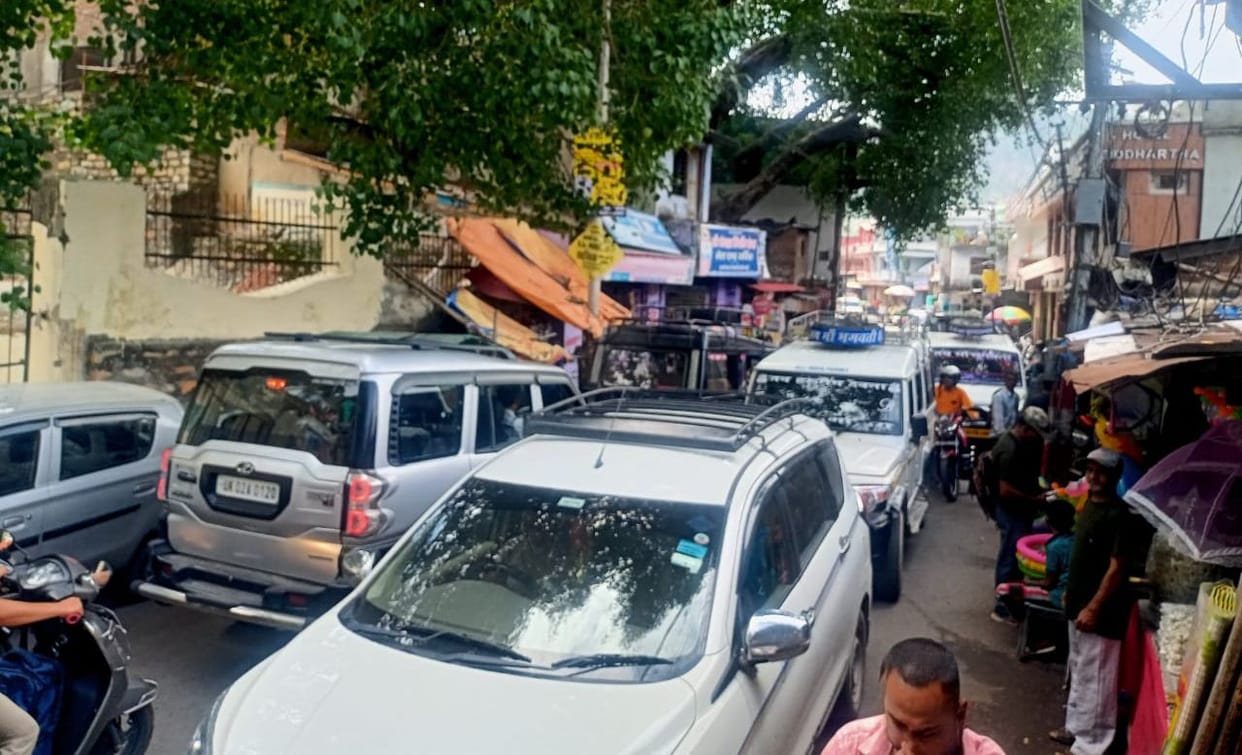 Traffic Jam in Bageshwar