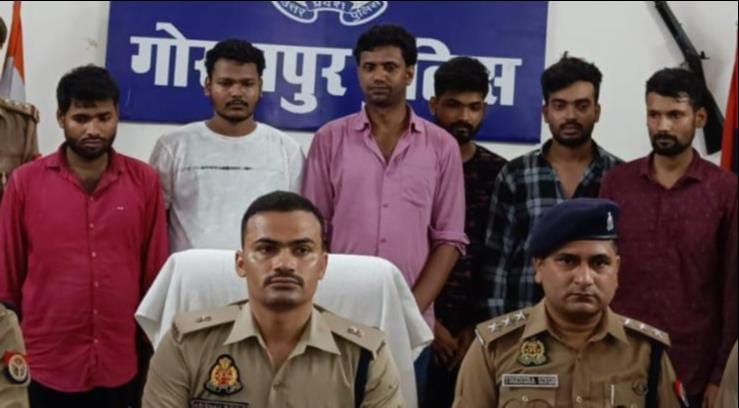 Solvers being sent from Bihar coaching centers to Gorakhpur seven arrested