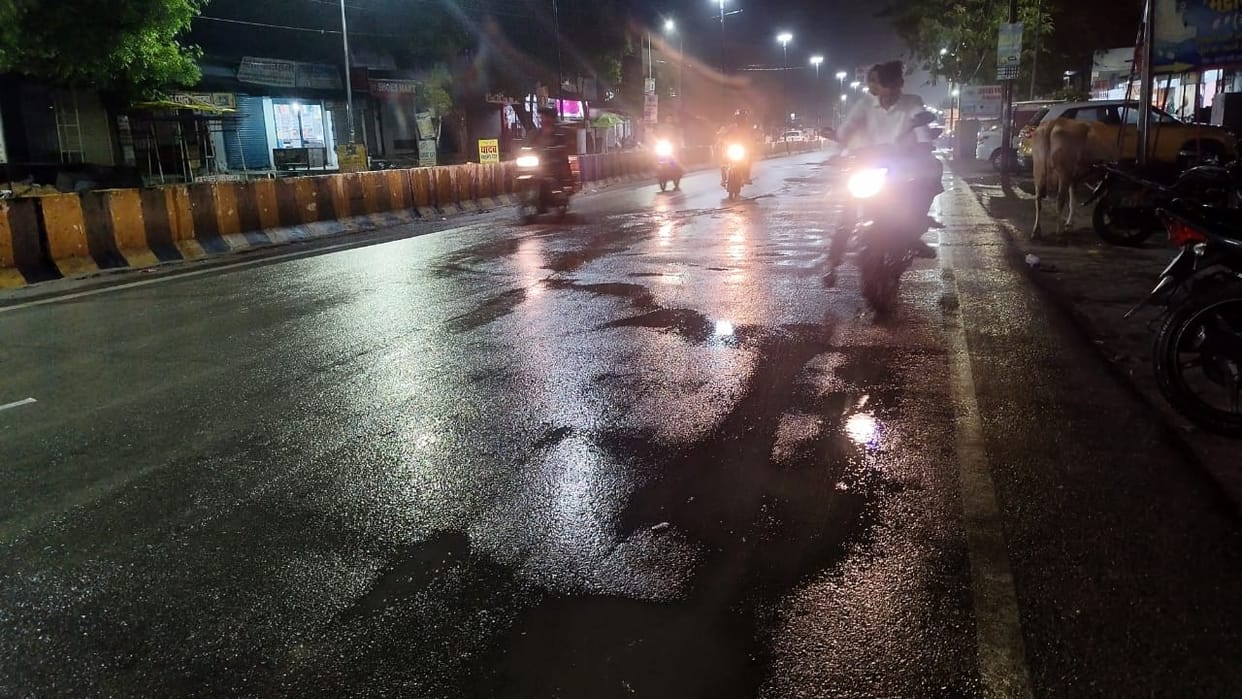 Light rain softens the weather