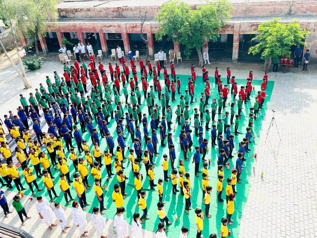 Kendriya Vidyalaya asked for possession of eight acres of land, the central government has approved Rs 24 crore for construction