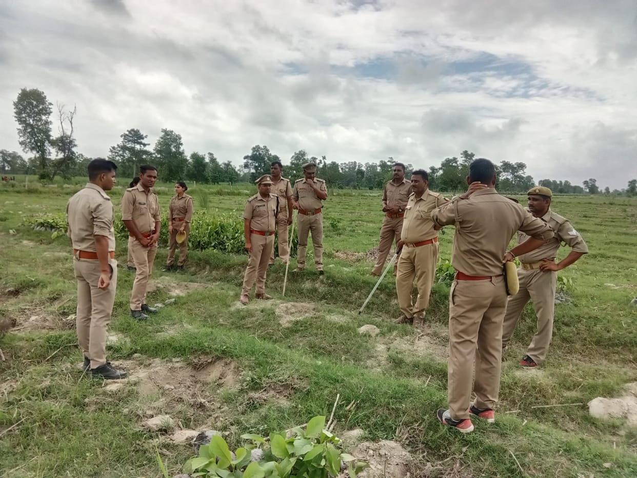 Police chased women protesting against plantation