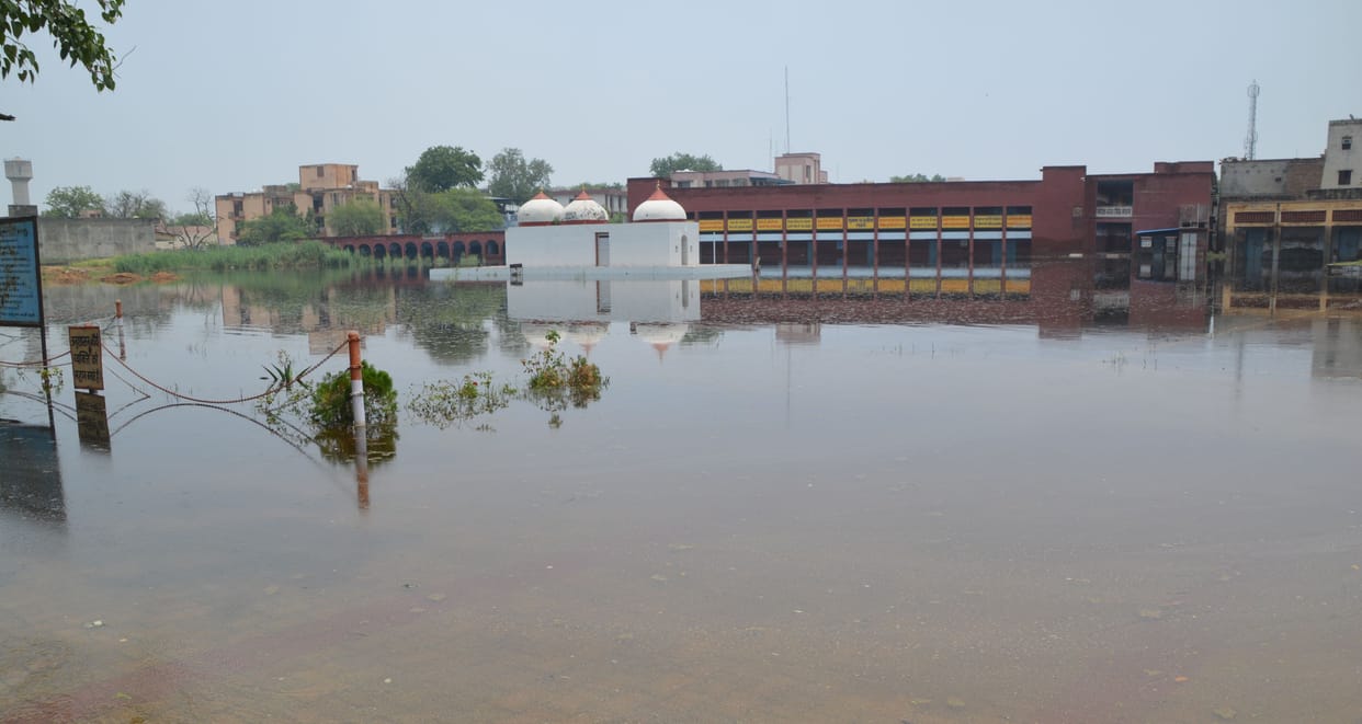 The condition of 109 years old school building will be improved with 5 crores, 14 rooms and seven labs will be made new