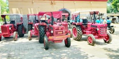 Two members of thug gang arrested, seven tractors recovered