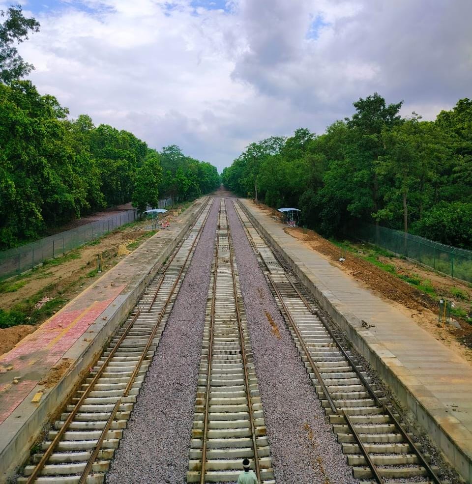 The electrification of the railway track in the forest has not yet been approved