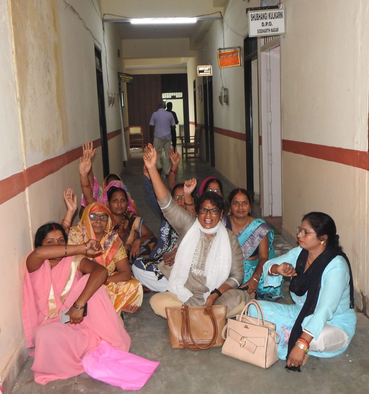Anganwadi workers dispute with DPO
