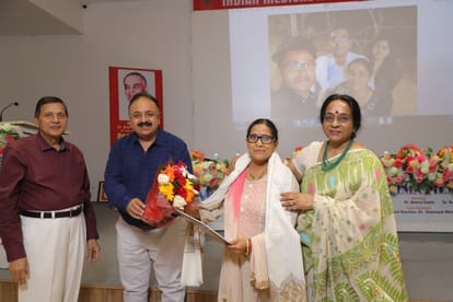 Good communication only strengthens the relationship between patients and doctors