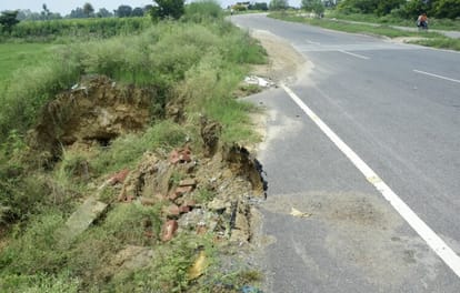 The rain spoiled the appearance of the bypass