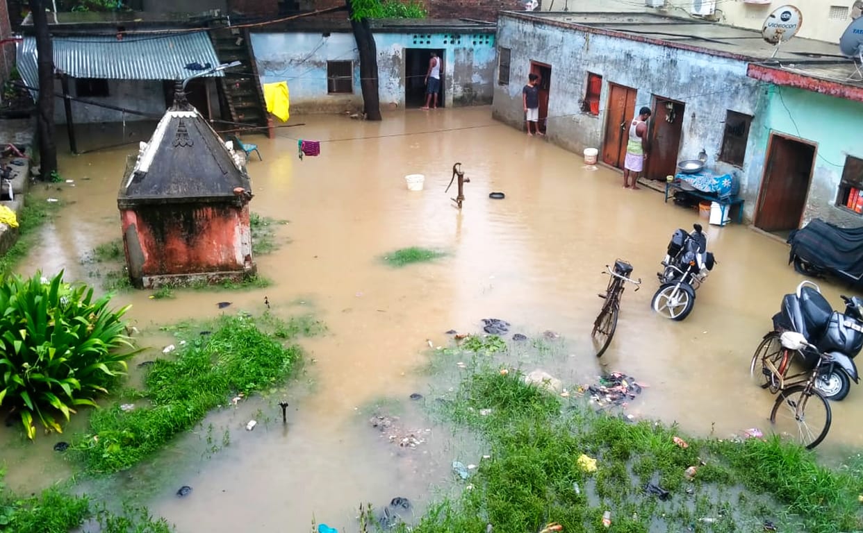 Heavy rain exposed the cleaning system of the municipality